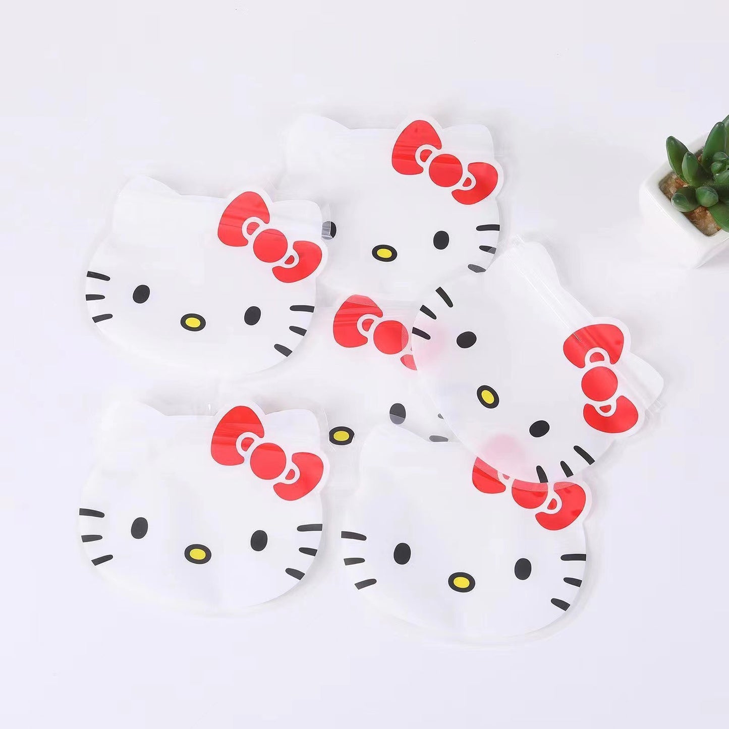 【T001】Sanrio Storage Bag Waterproof - Exclusive for Luxury Nail Art Accessories