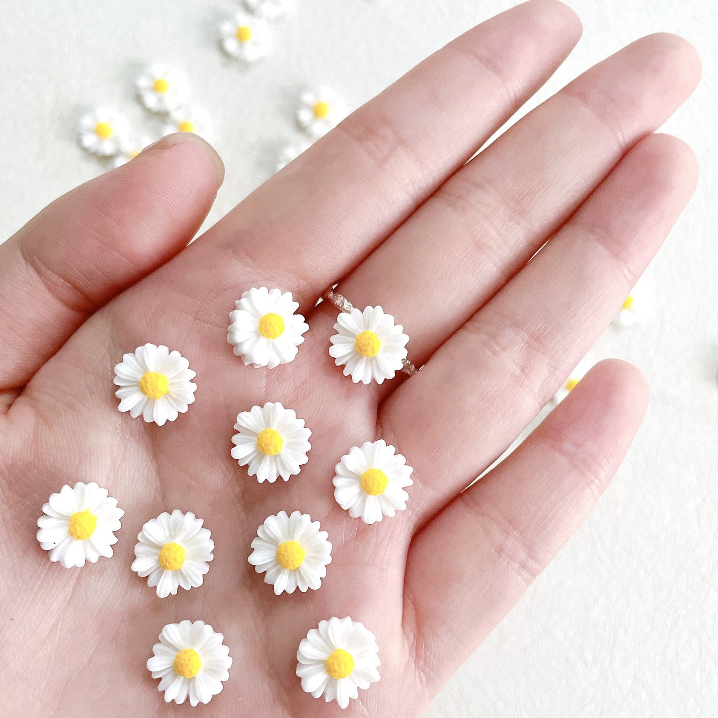 【H0050】Daisy Days -Luxury Nail Art DIY