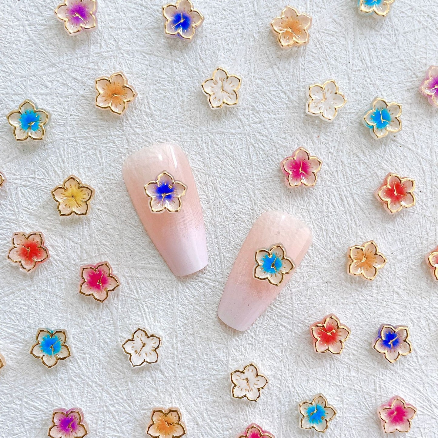 【A005】Royal Supplies - Golden Five Petal Flowers- Luxury Nail Art DIY