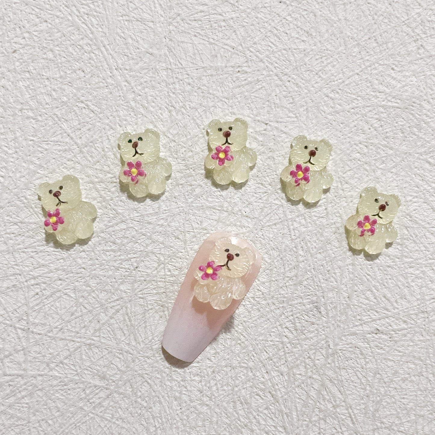 【B026】Luminous Cartoon Bear—Luxury Manicure DIY