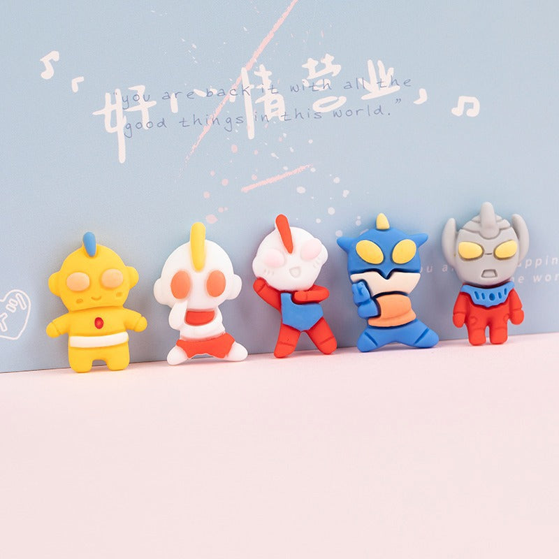 【B021】Mini Ultraman - DIY Cream Glue Resin Phone Case Accessories