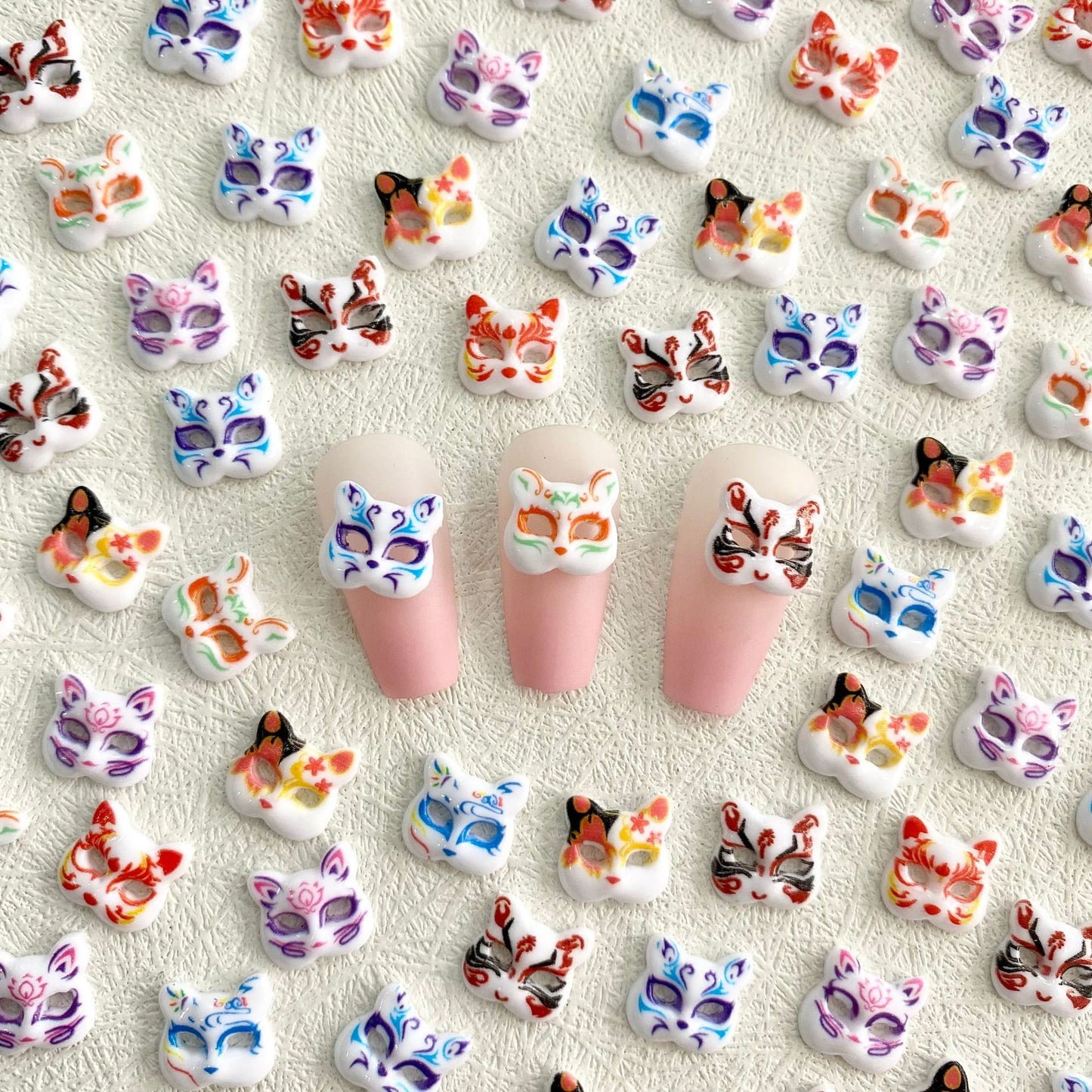 【H0051】Nine Tail Fox - Cute Cartoon Nail Resin Art DIY